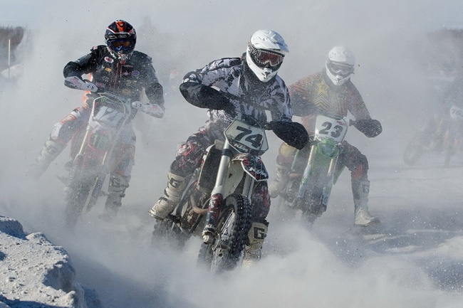 Гонкой в Комсомольске "Русская зима 2013" завершился зимний сезон мотокросса