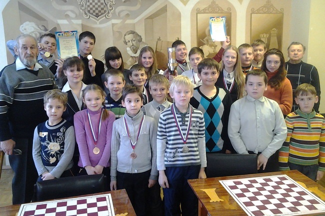 Турнир по шахматам среди учащихся городских и сельских школ Сочиского района